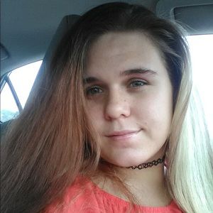 Meet your Posher, Mallory